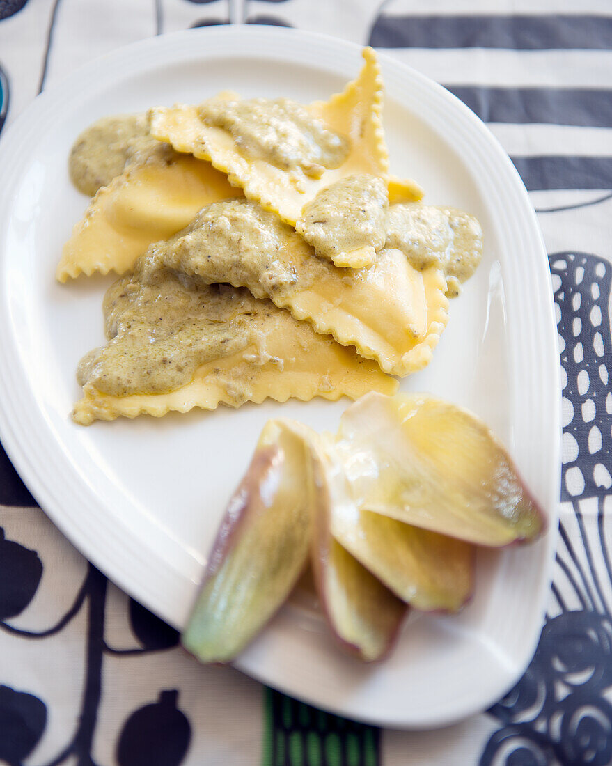 Ravioli mit Pilzsauce