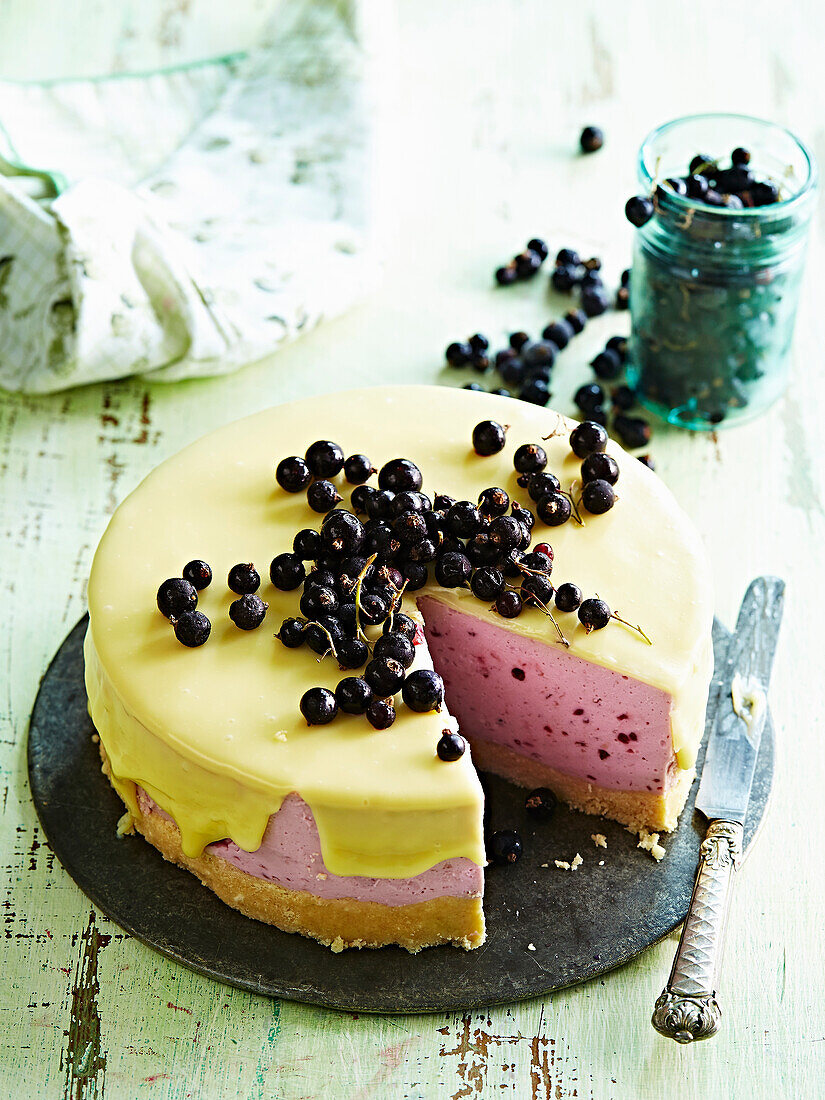 Creamy jelly cake (tart)