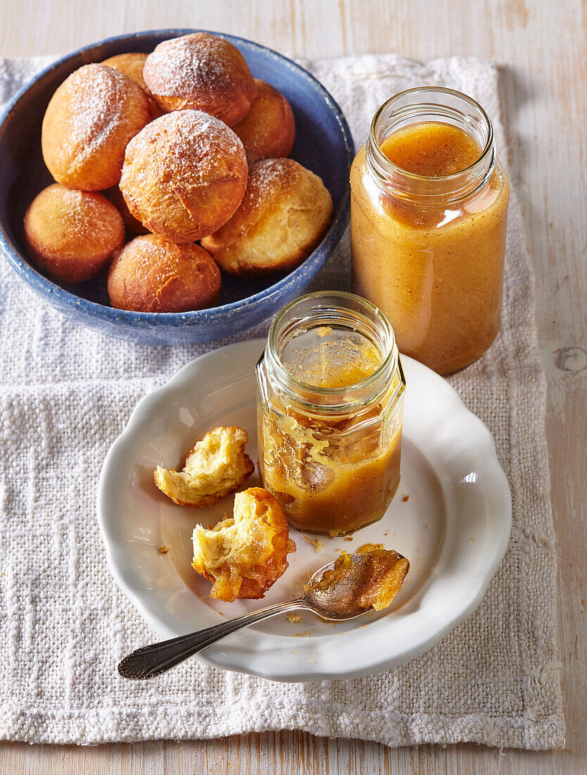 Doughnuts with pear jam