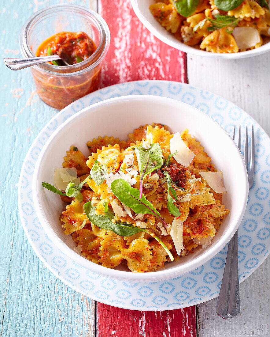 Farfalle with red pepper and nut pesto