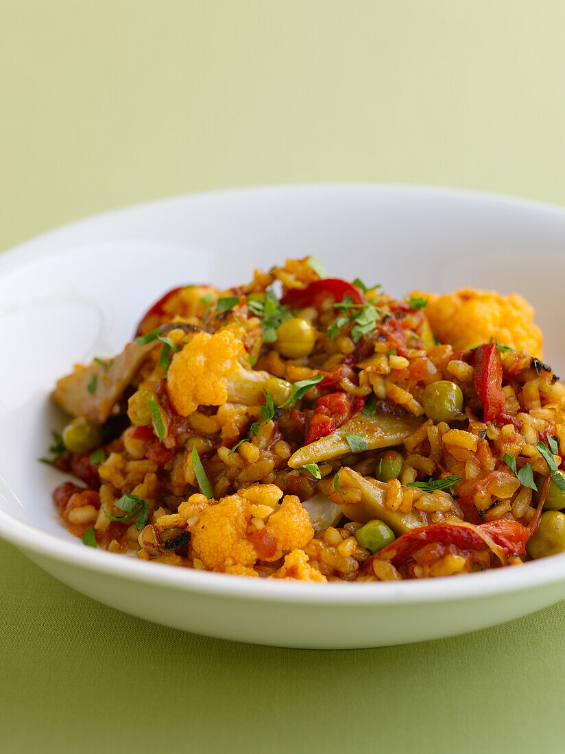 Paella with vegetables