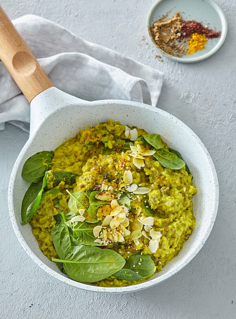 Mungo beans dhal with fresh spinach