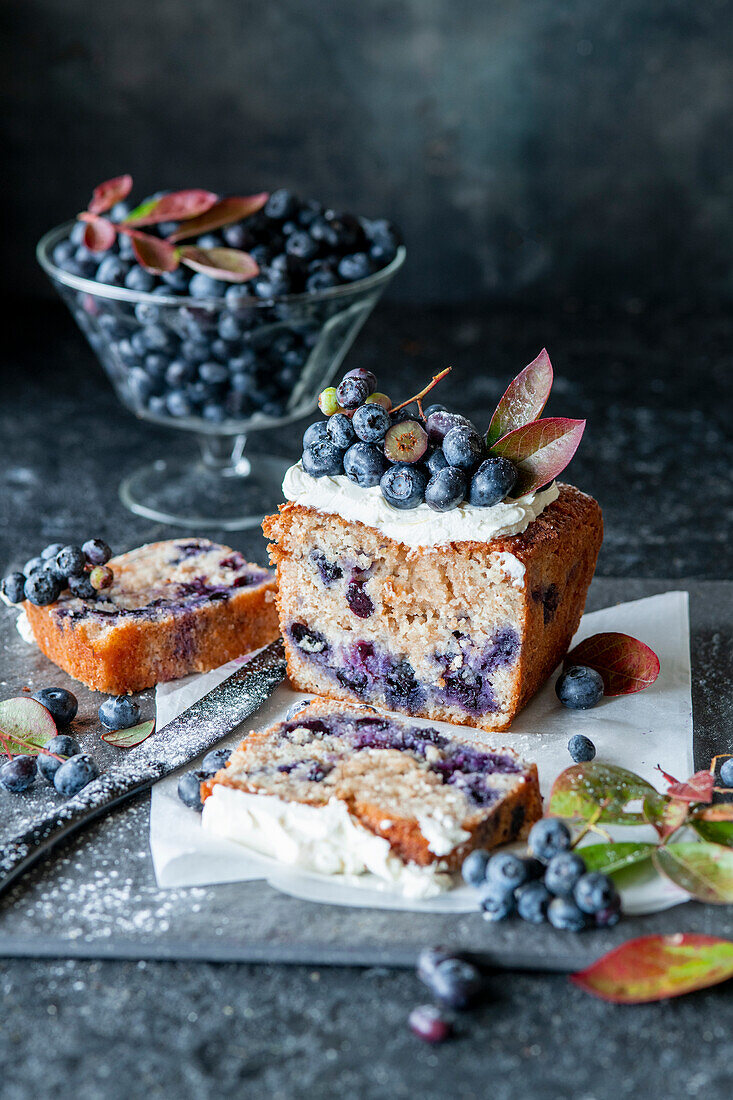 Blueberry wholemeal cake