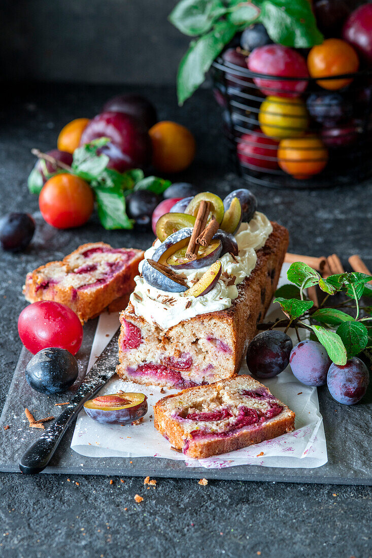 Vollkornkuchen mit Pflaumen