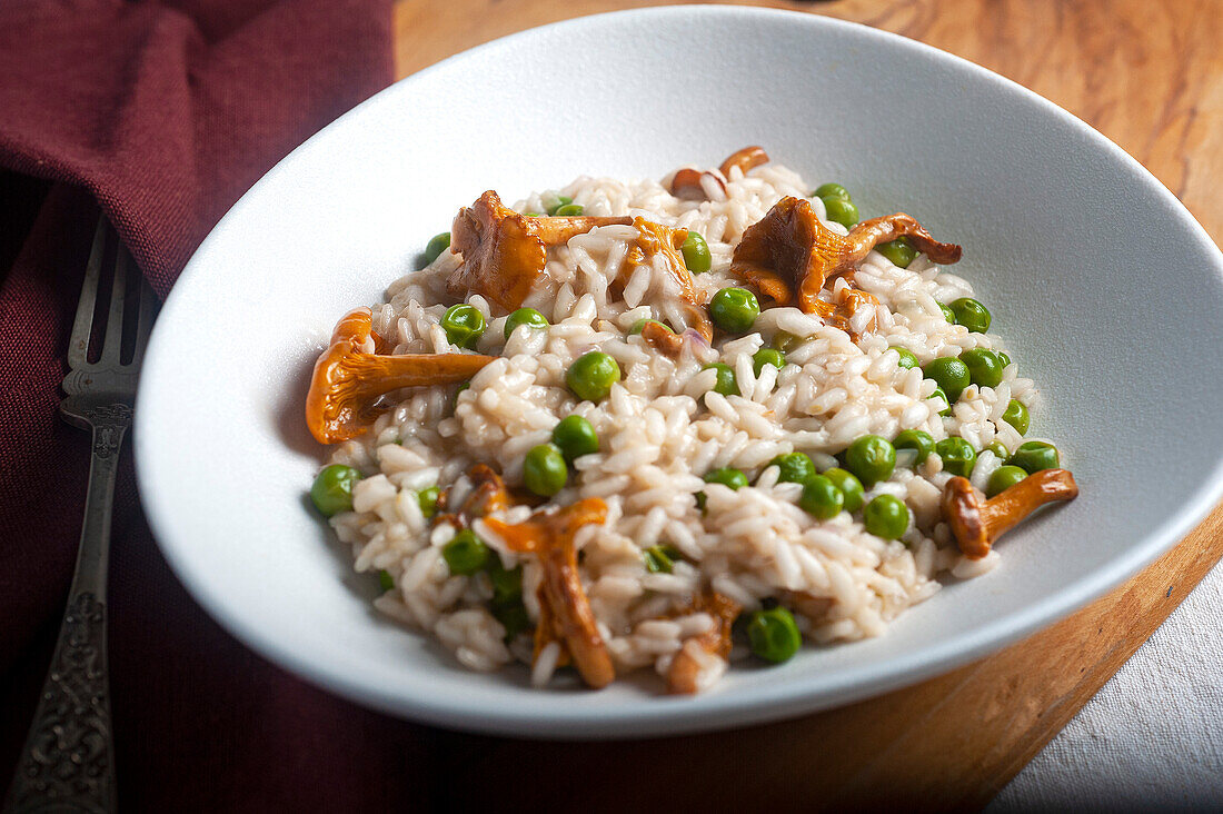 Risotto mit Erbsen und Pfifferlingen