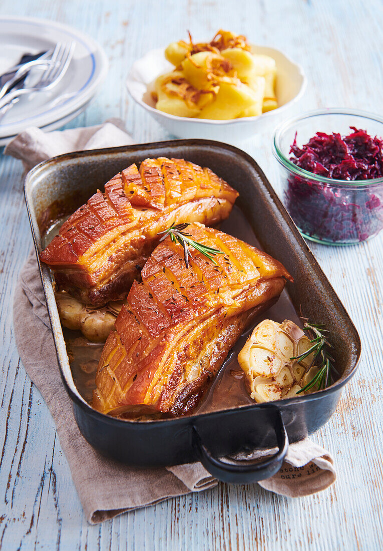 Langsam gebratenes Schweinebruststück