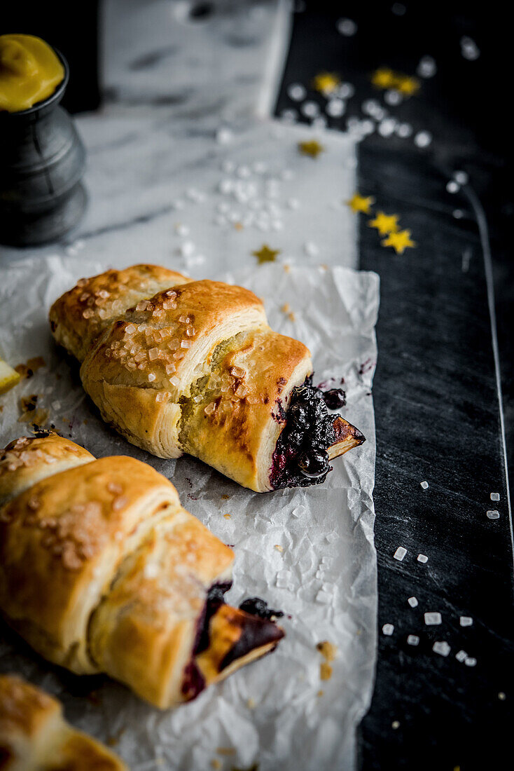 Puff pastry croissants with blueberries