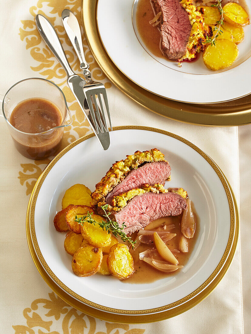 Roast beef with crust and shallot sauce