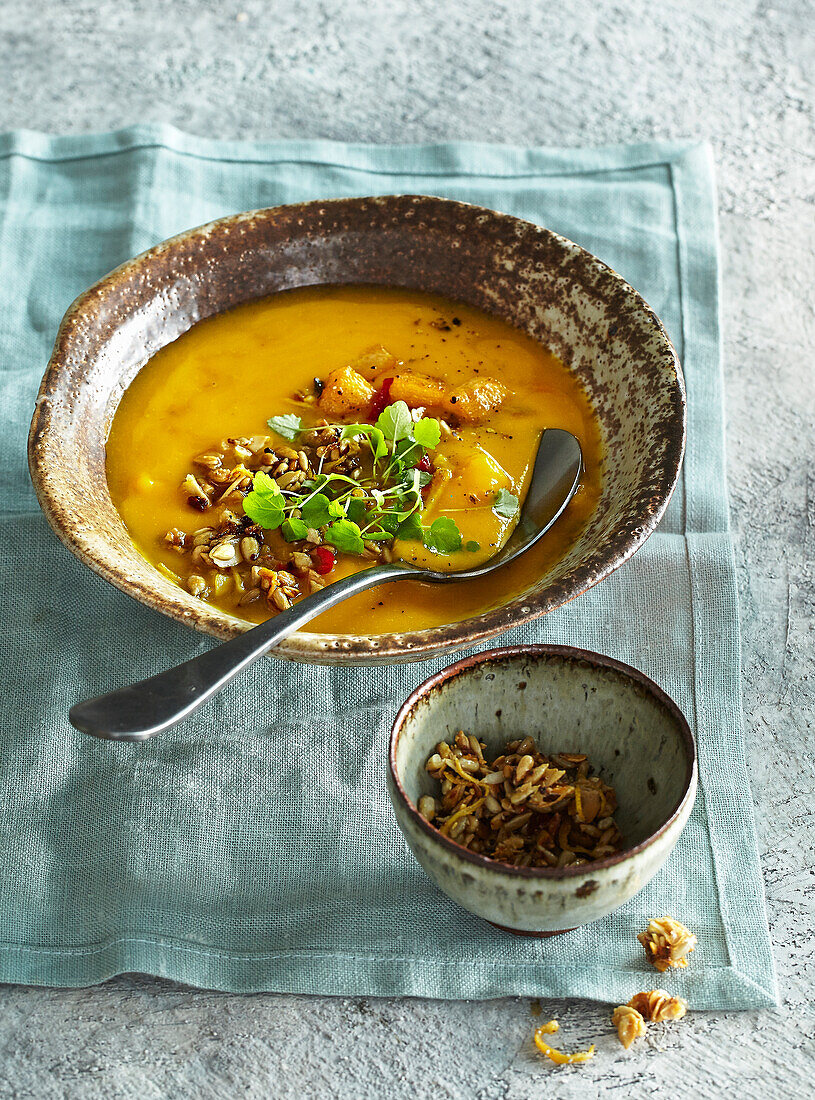 Soup prepared from baked sweet potatoes with honey seeds