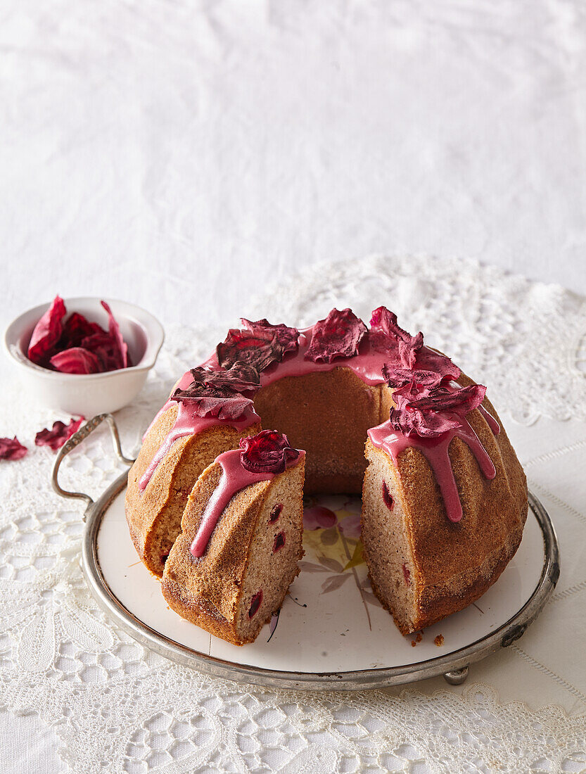Autumn fancy bread with beetroot