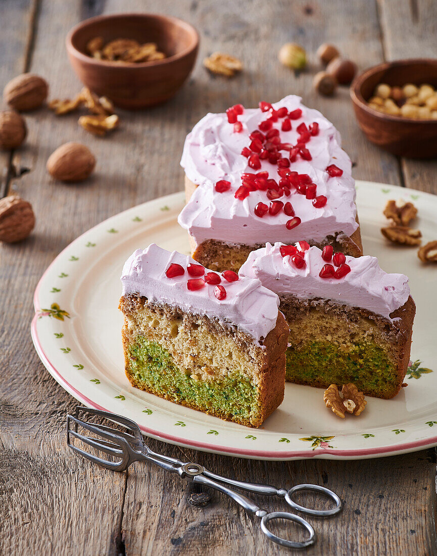 Sweet nut loaf with pomegranate cream