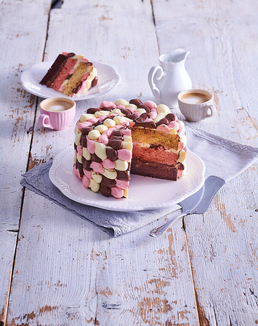 Neapolitan Cake, angeschnitten