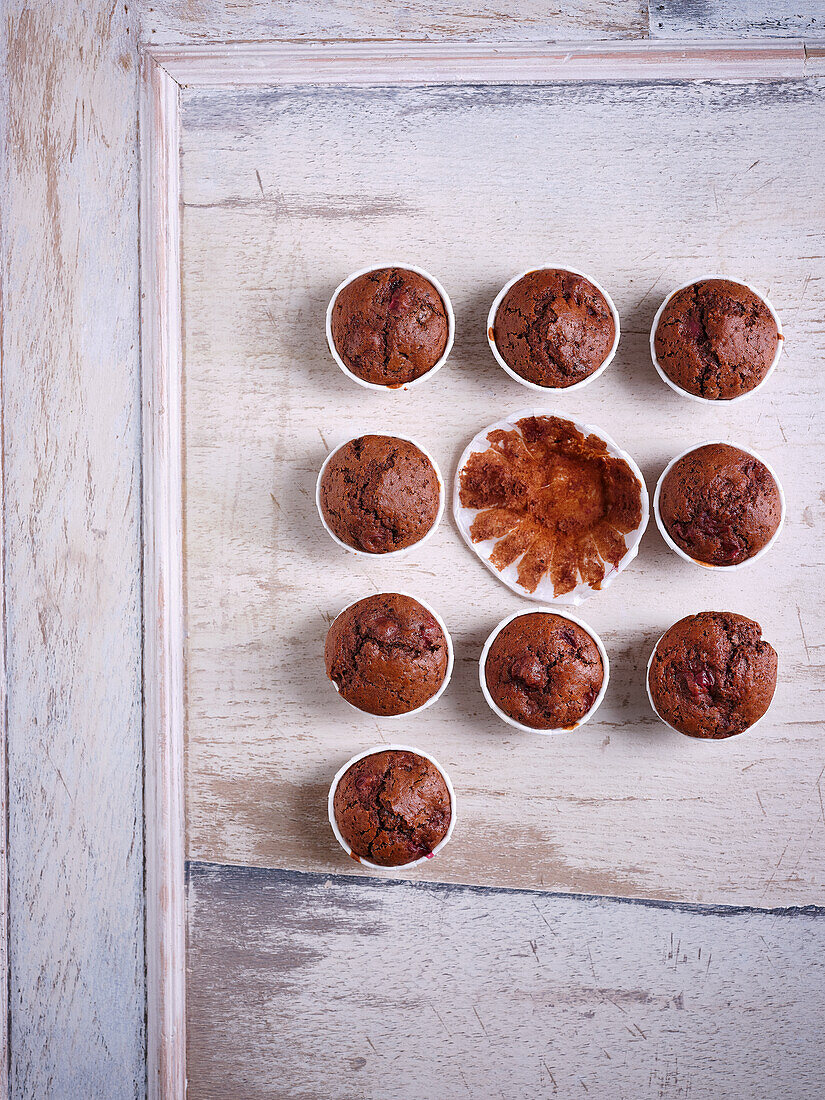 Vegan mulled wine and cherry muffins