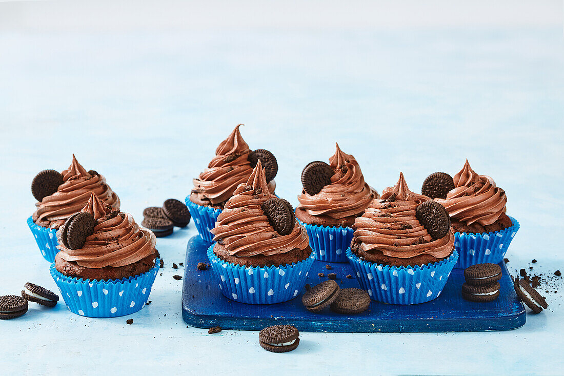 Vegan Oreo cupcakes