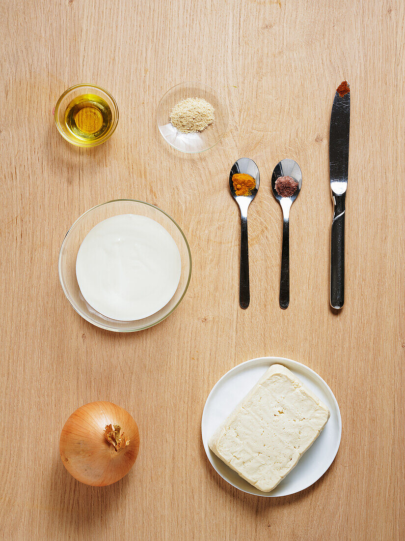 Ingredients for vegan scramble