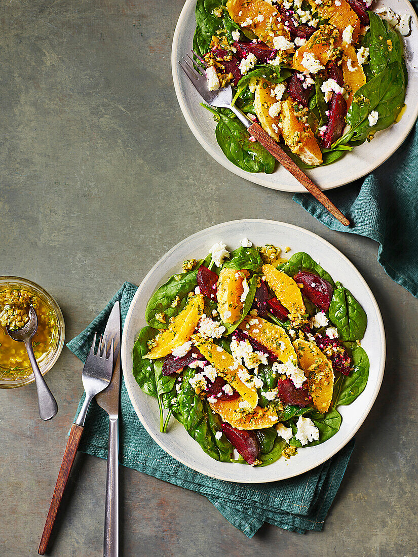 Winterlicher Rote-Bete-Salat mit Orangen und Feta