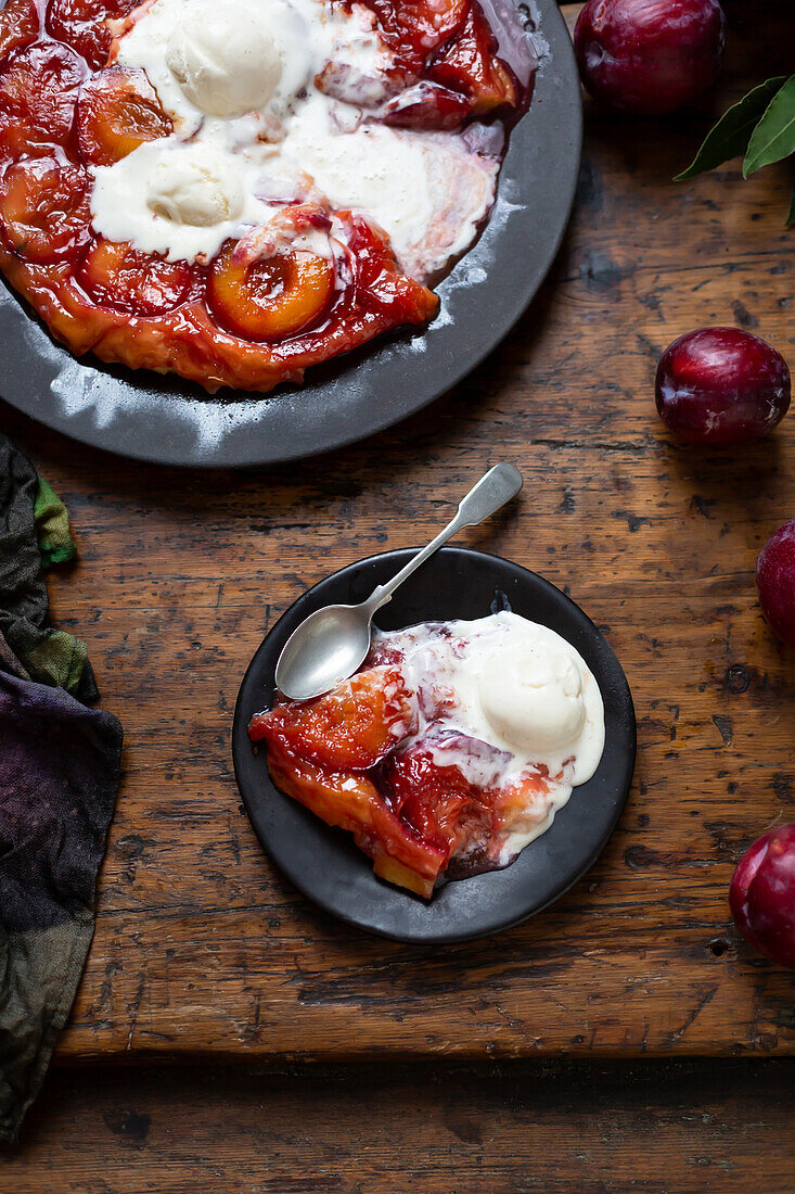 Pflaumen-Tarte-Tatin