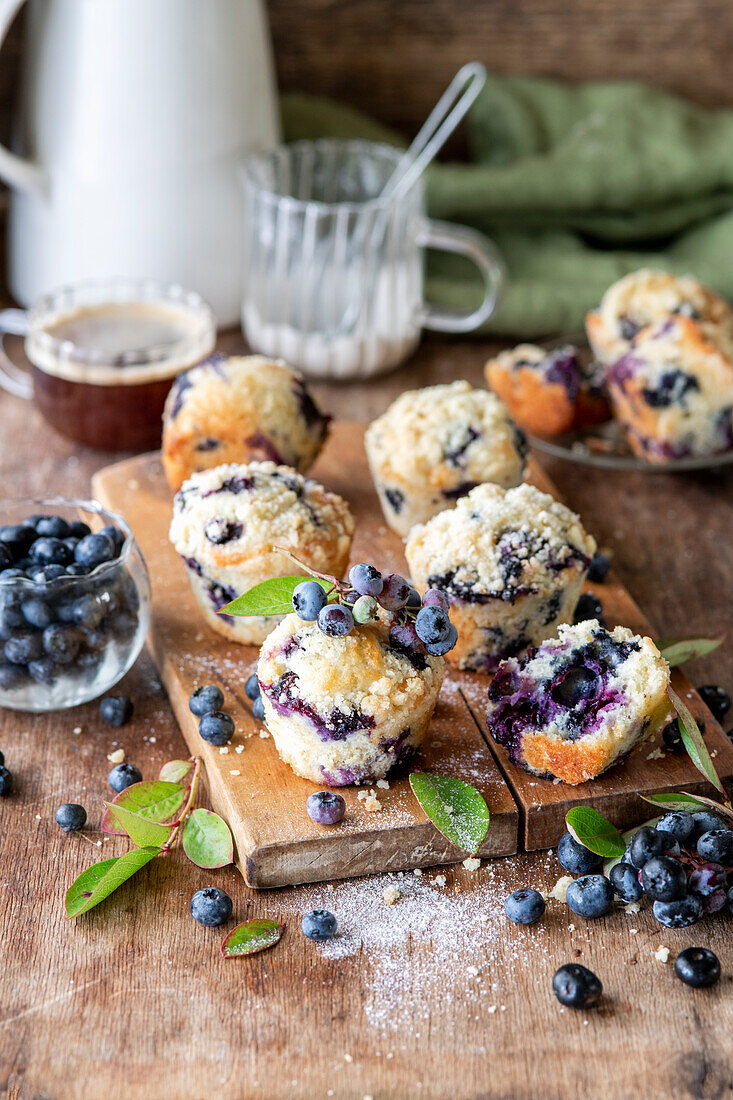 Heidelbeermuffins mit Streuseln