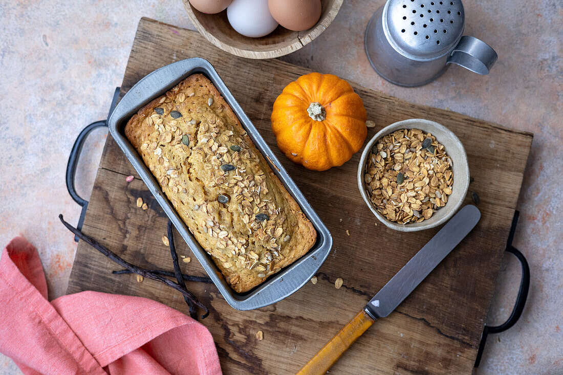 Pumpkin muesli bread