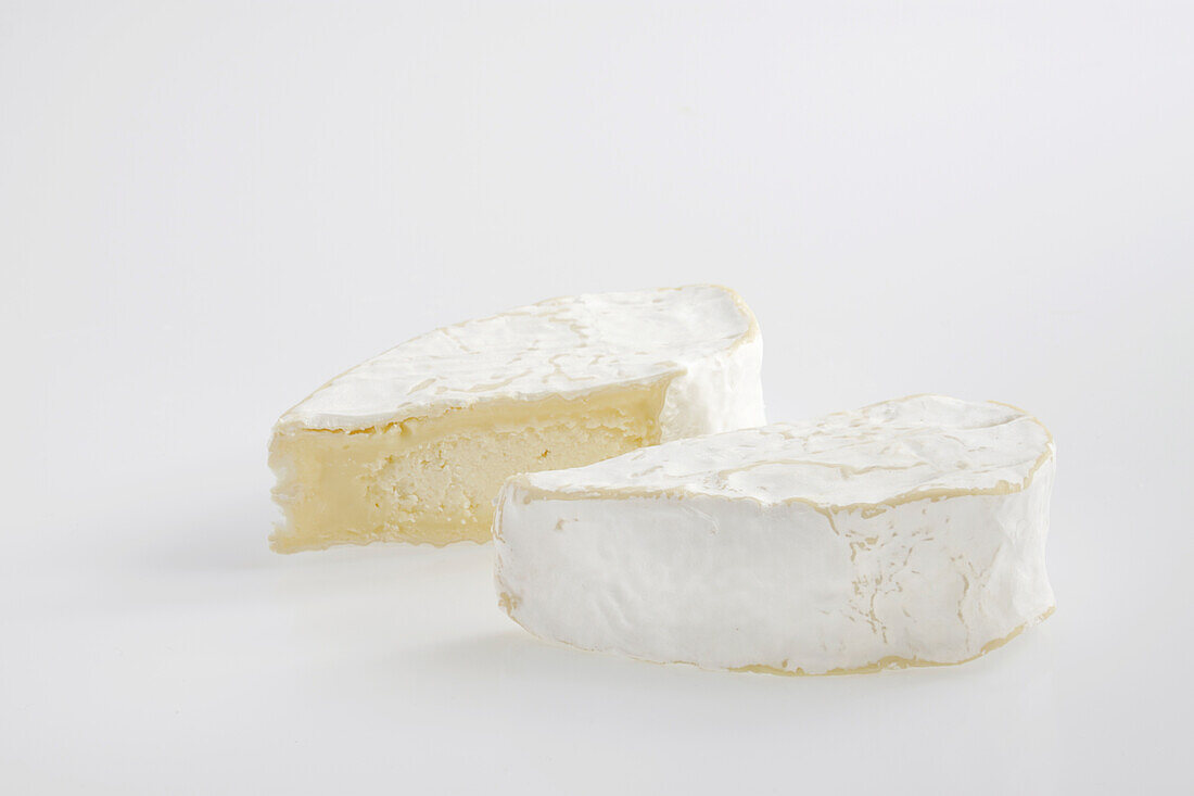 French coeur de neufchatel AOC cow's milk cheese