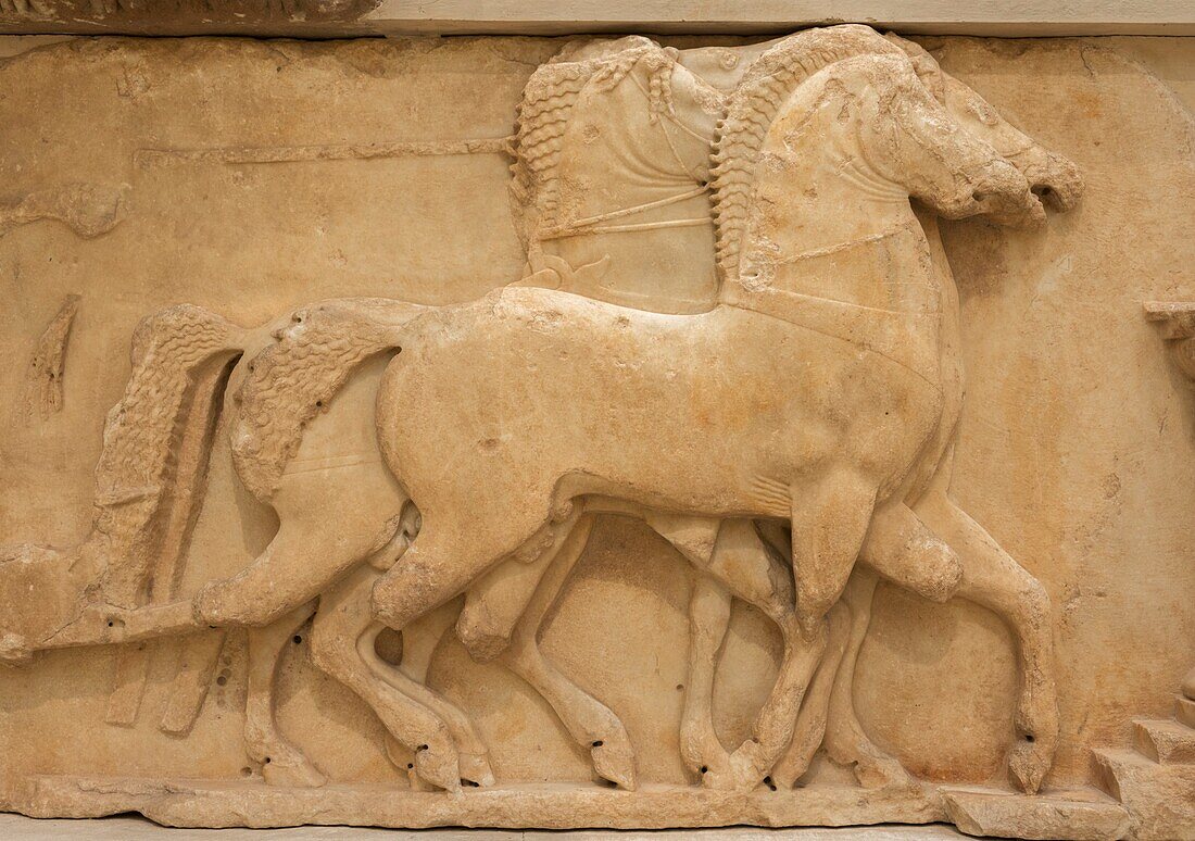 Horses from Siphnian Treasury, Delphi.