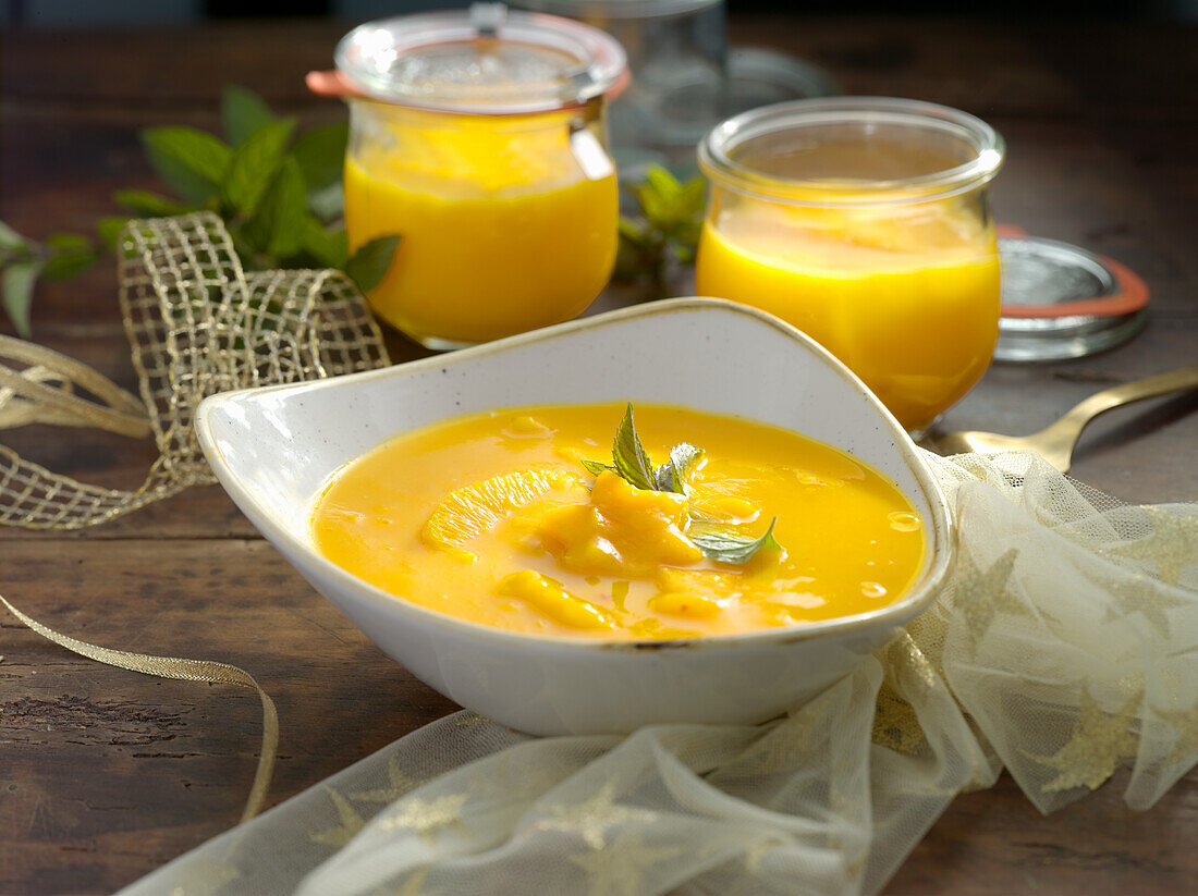 Preserved pumpkin-orange soup