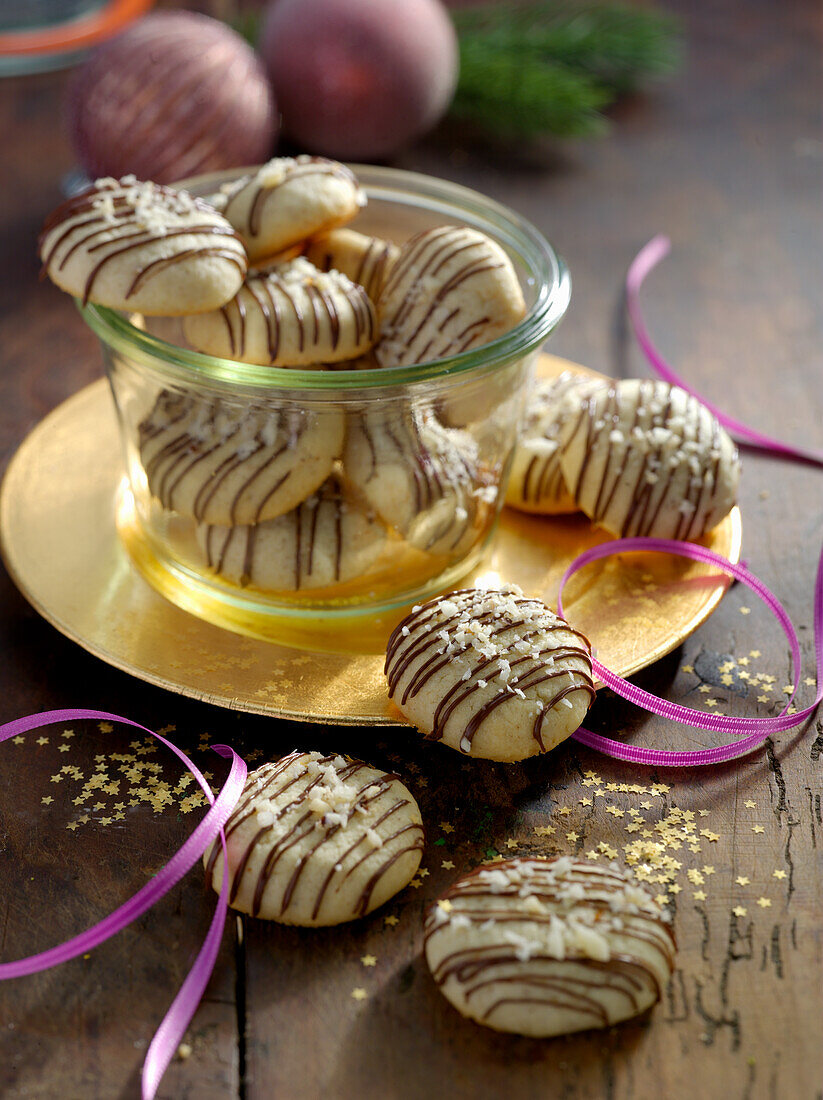 Brazil nut biscuits