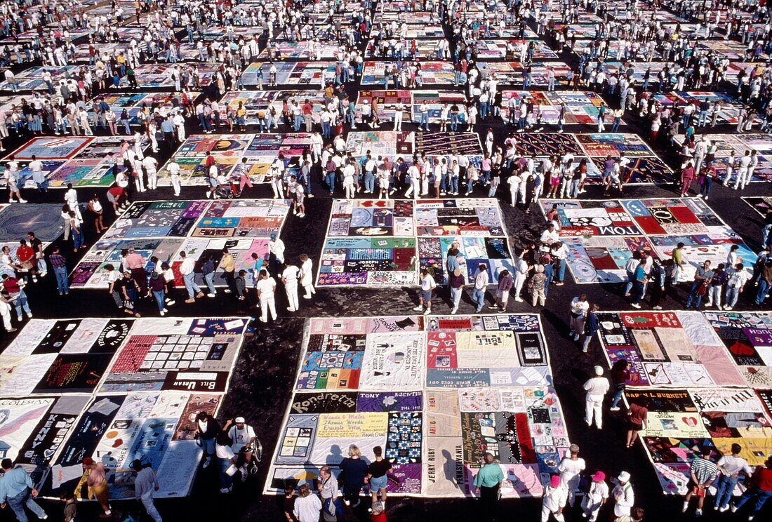 The Names Project: AIDS memorial quilt