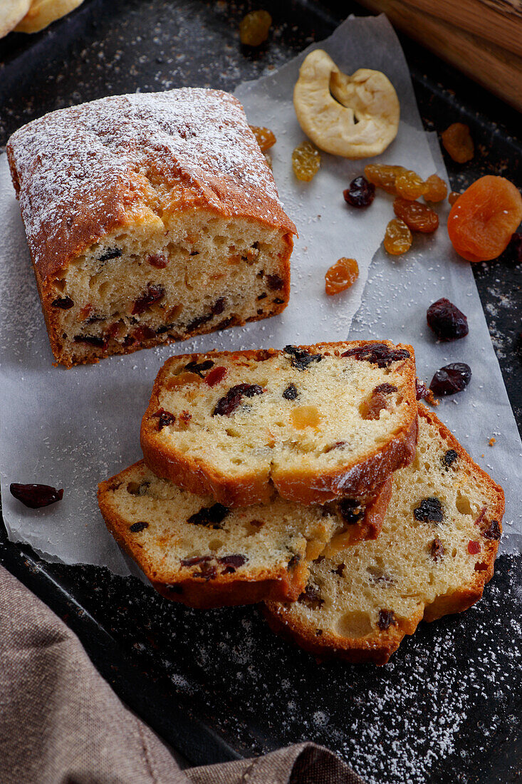 Fruit loaf cake