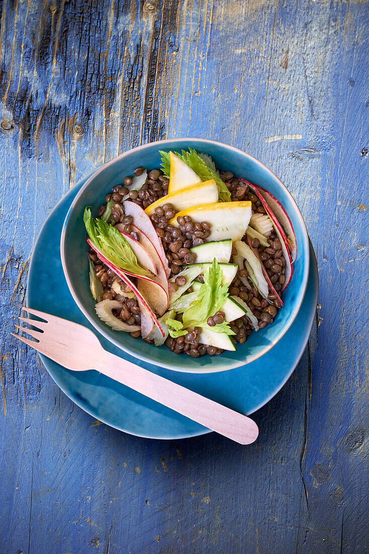 Lentils with apple and celery