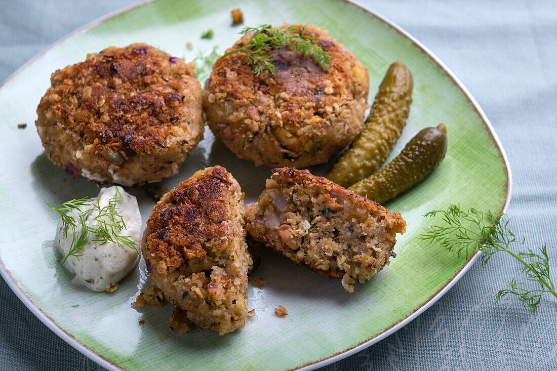 Vegan seaweed meatballs with a chickpea base