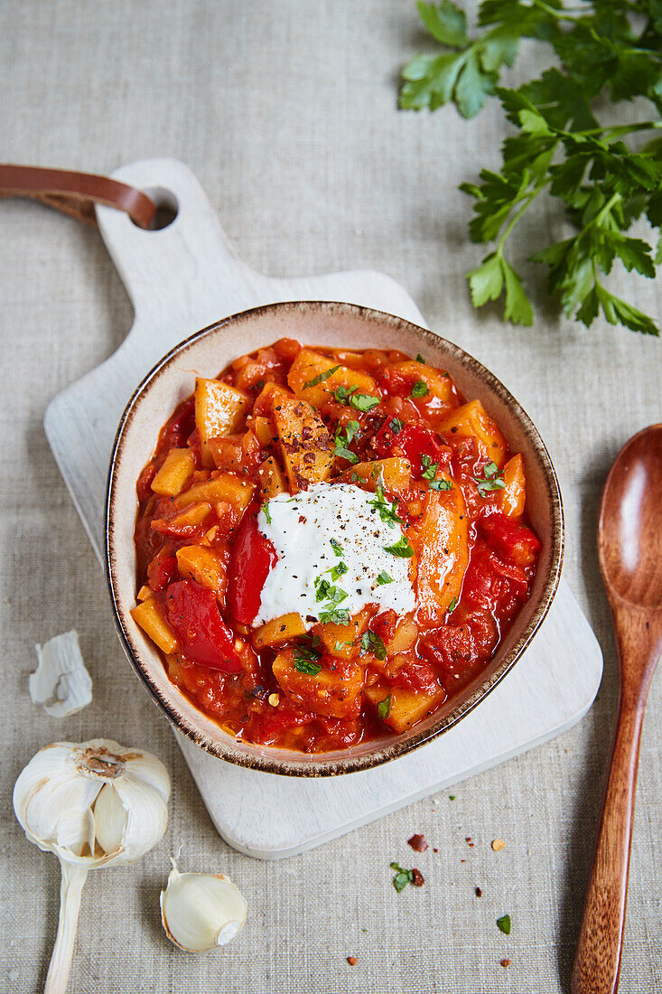 Vegetarian potato goulash with red pepper