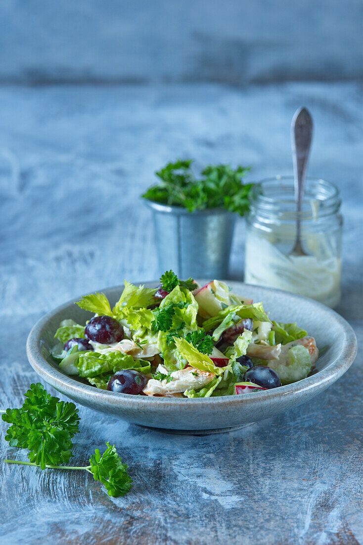 Chicken salad with apple and grapes