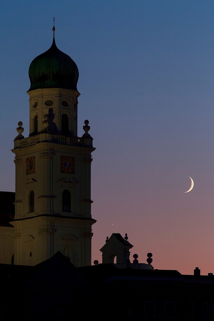 Moon and Venus over St. Stephen's Cathedral, Passau, Germany
