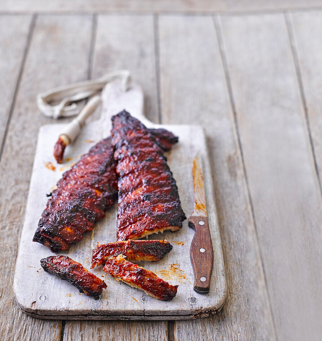 Sticky spareribs with BBQ sauce