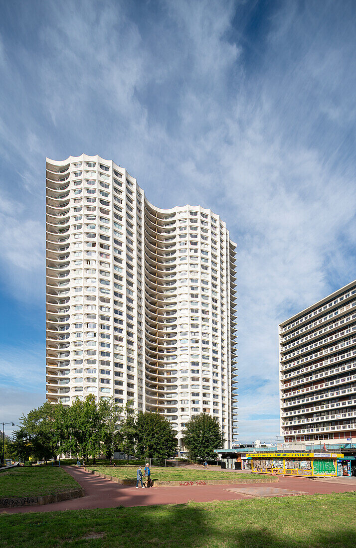 Les Horizons (architect: Georges Maillols) in Rennes, Brittany, France