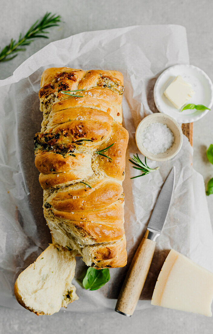 Pull Apart Bread with herbs