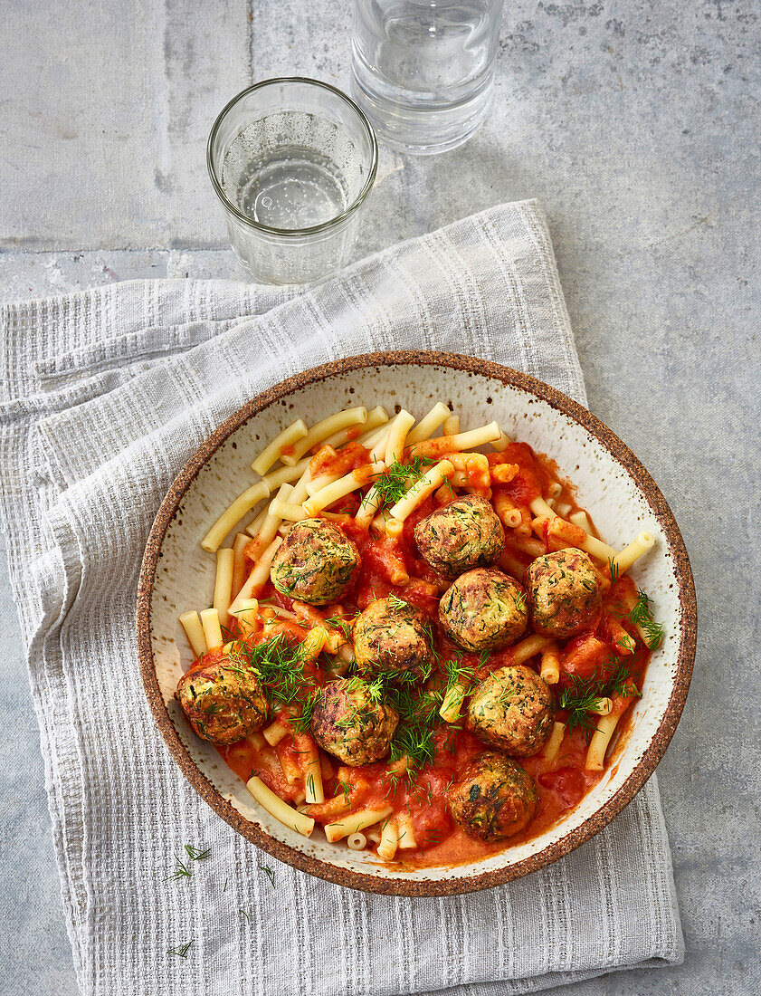 Vegan pepper pasta with vegetable balls