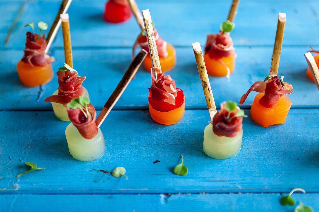 Melonenspiesschen mit Parmaschinken