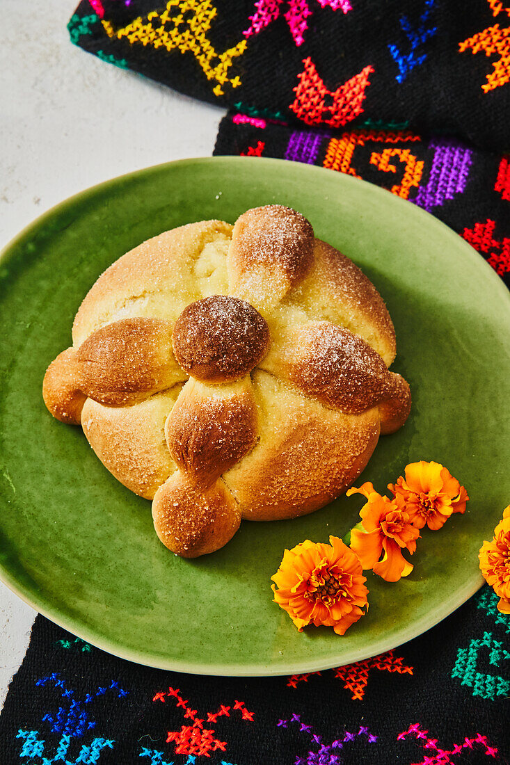 Pan de Muerto - Mexican bread for the dead