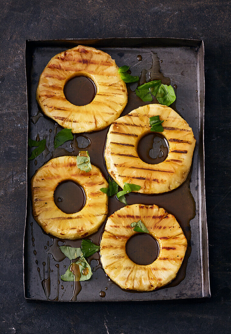 Grilled pineapple