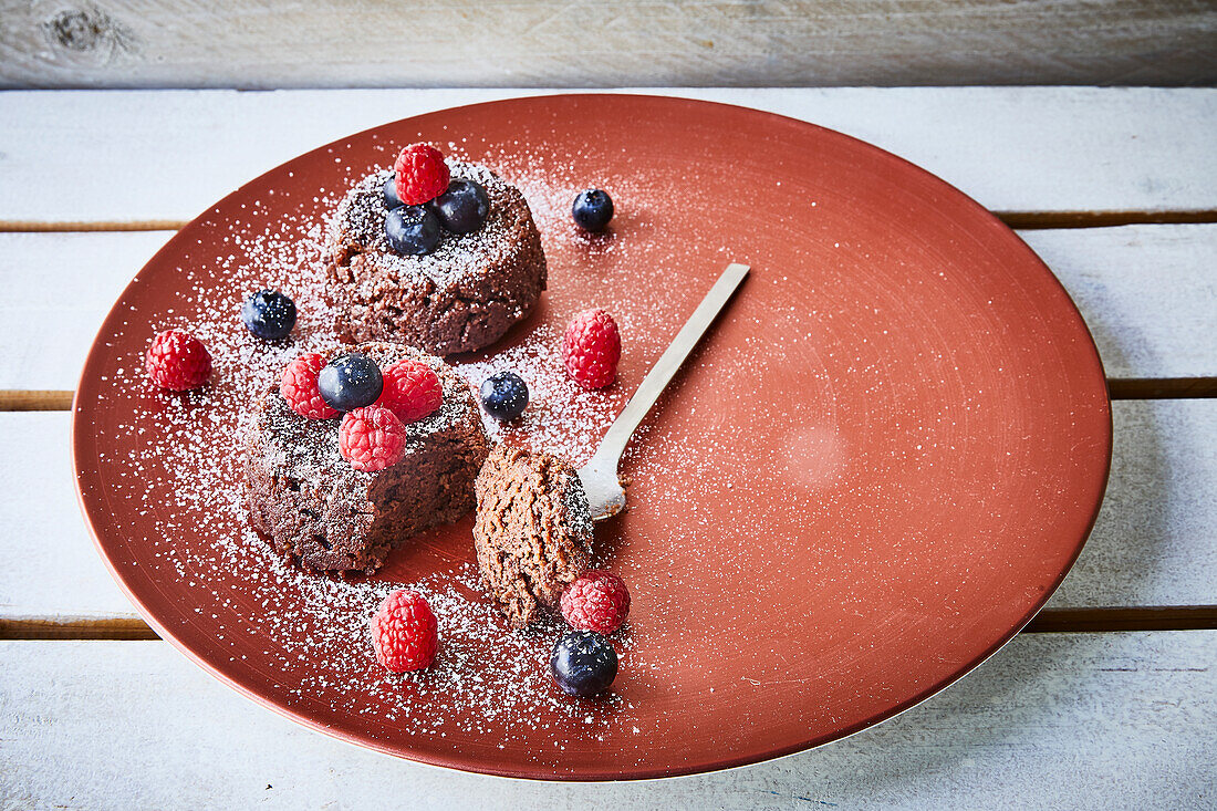 Chocolate tartlet with fresh berries