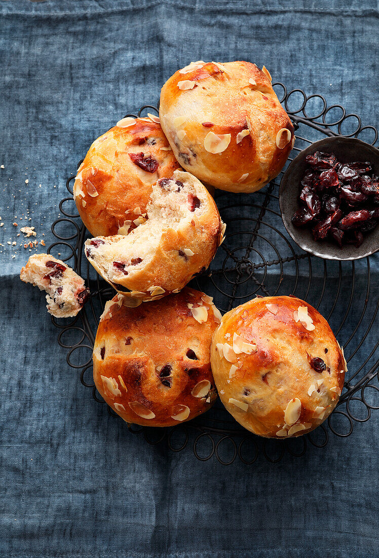 Sweet cranberry rolls