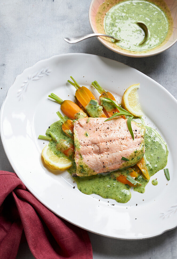 Salmon trout with herb cream