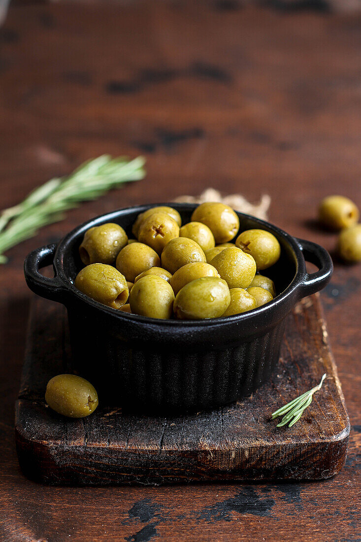 Green olives, pitted