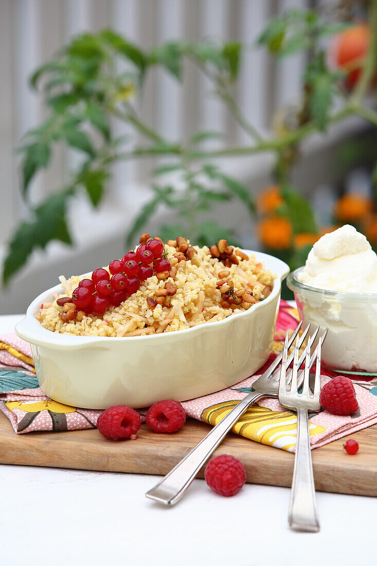 Sweet risotto with cream and fresh berries