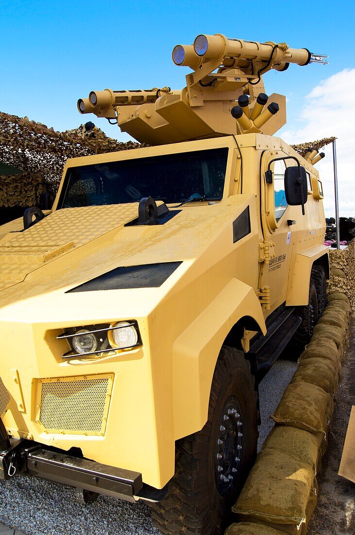 Military multi-role vehicle