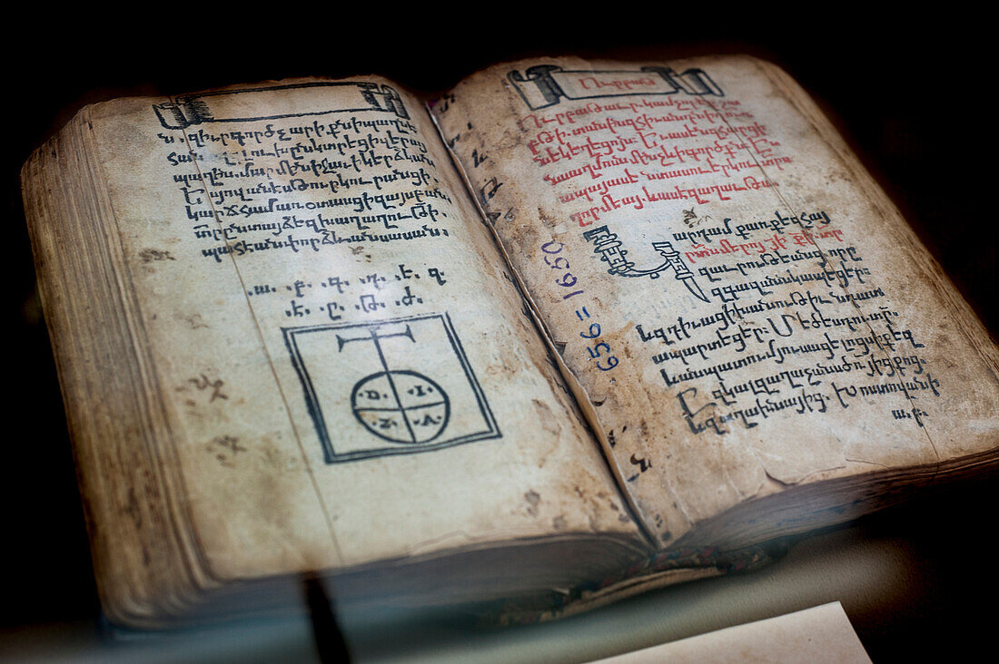 Urbatagirk, 16th century book