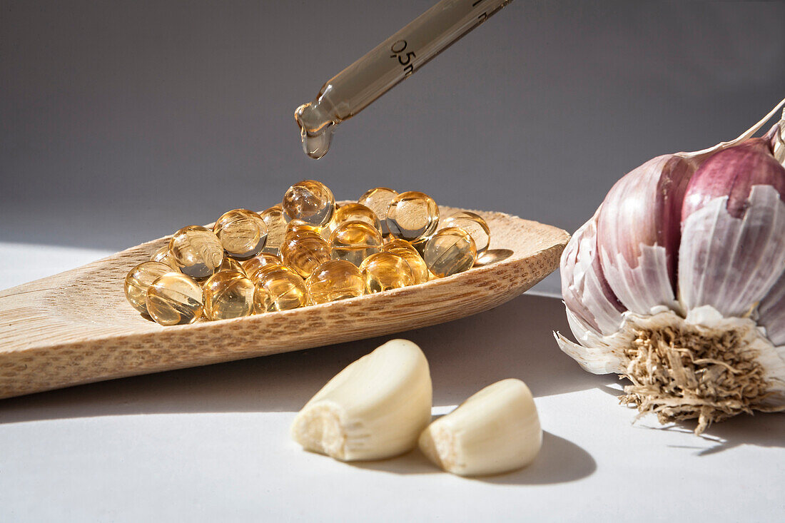 Garlic oil capsules