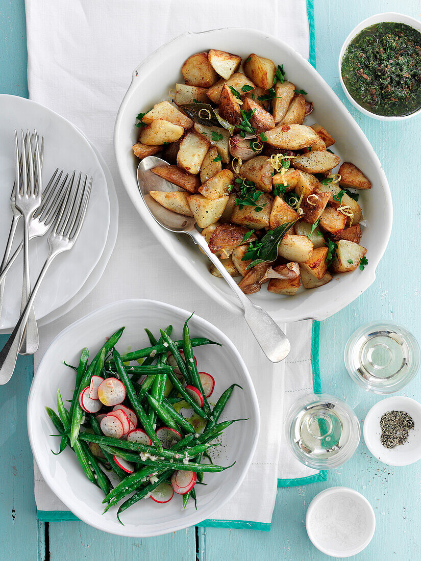 Fried potatoes and green beans as vegetable side dishes